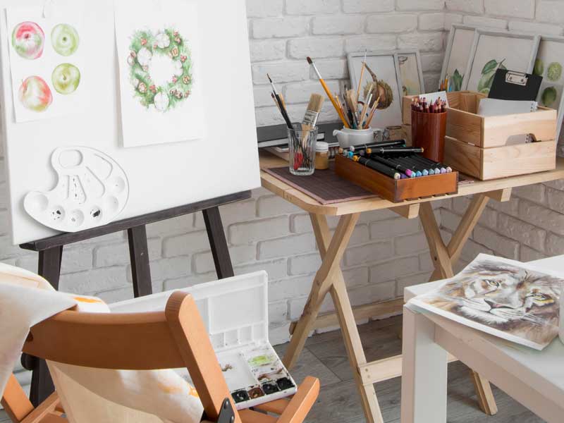 Transforming Your Cluttered Arts and Craft Room into a Masterpiece Haven